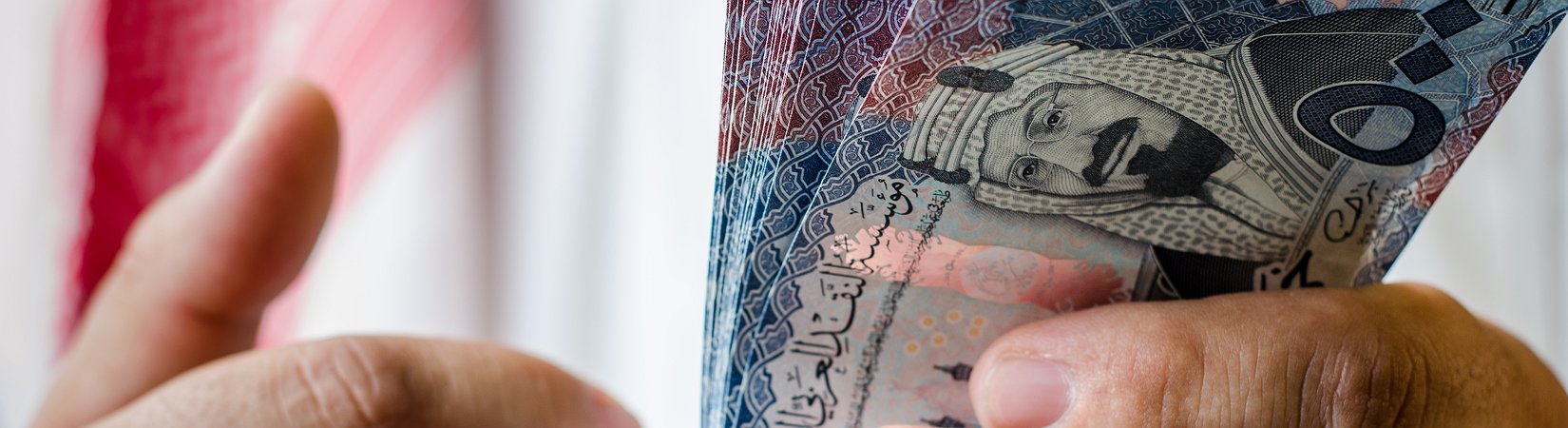 Las autoridades de Arabia Saudí confiscan 800.000 millones $  a los príncipes arrestados