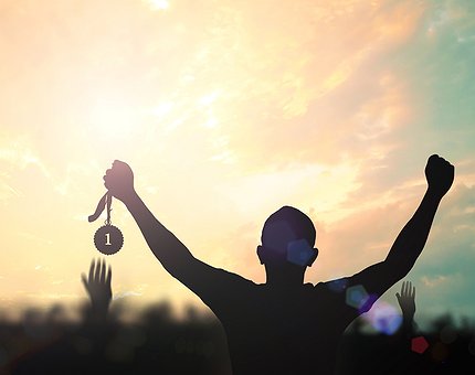 La Cina incorona EOS