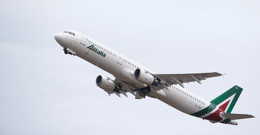 Alitalia files for bankruptcy 