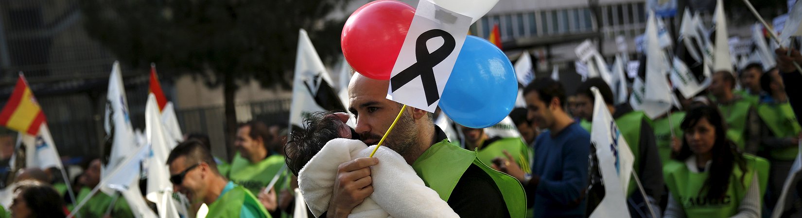 Con vida uno de los españoles dado por muerto en París