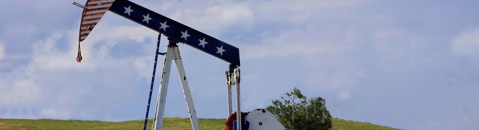 الولايات المتحدة الأمريكية تصبح  دولة رائدة في مجال إنتاج النفط والغاز 