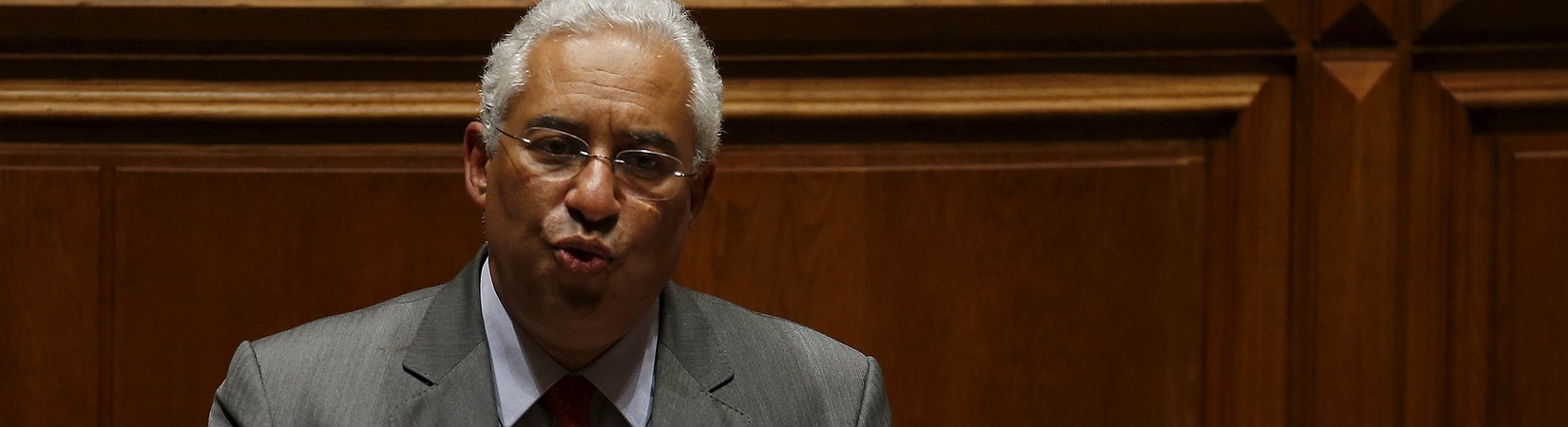 Costa mantém sobretaxa em 2016