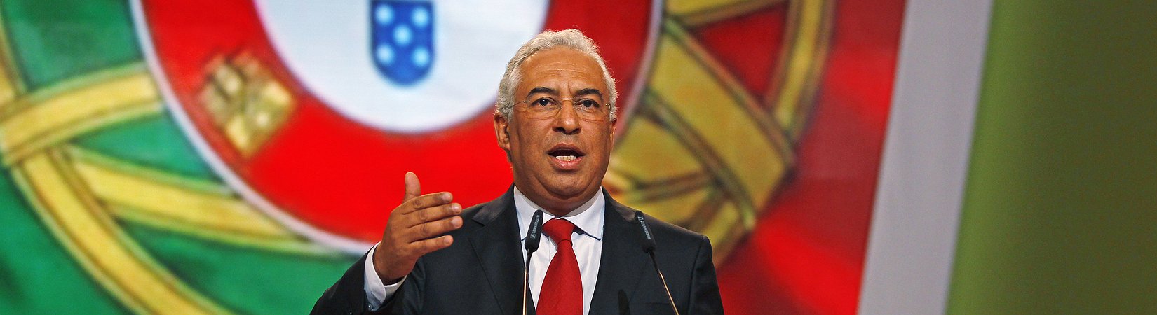 Centro-esquerda português contra a troika?