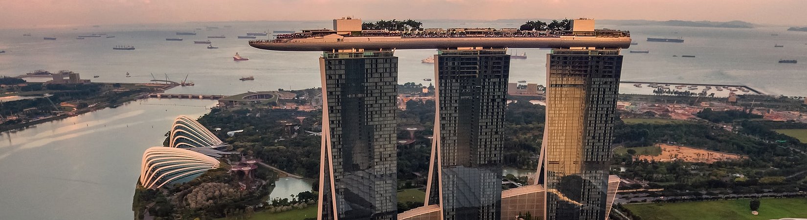 Singapore Now Bans for Unlicensed Crypto Services