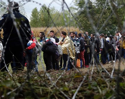 Hungria realiza referendo anti-refugiados no domingo