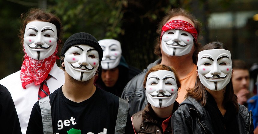 Los hackers de Anonymous hackean el Banco de Rusia