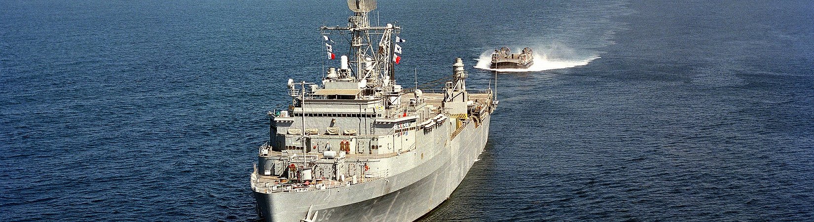 Marina de EE. UU. invierte 9,5 millones $ para desarrollar plataforma mensajería blockchain