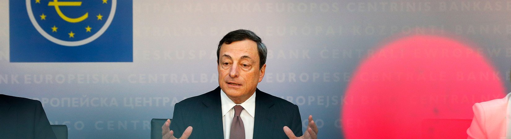 La Bce dimezza il quantitative easing