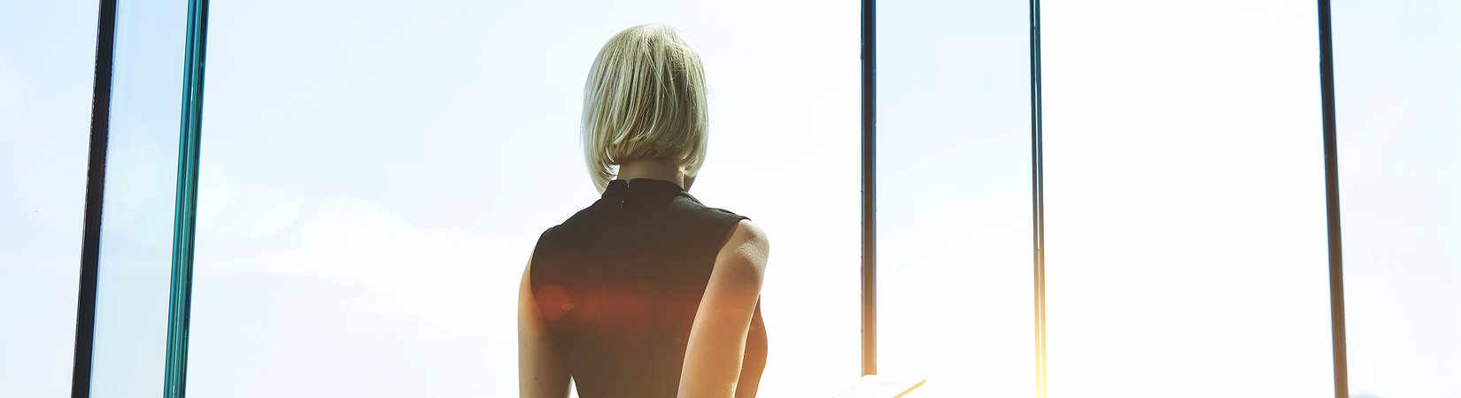 ¿Qué convierte a las mujeres en mejores inversores que los hombres?