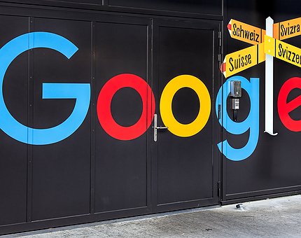 La Unión Europea impone una multa récord a Google