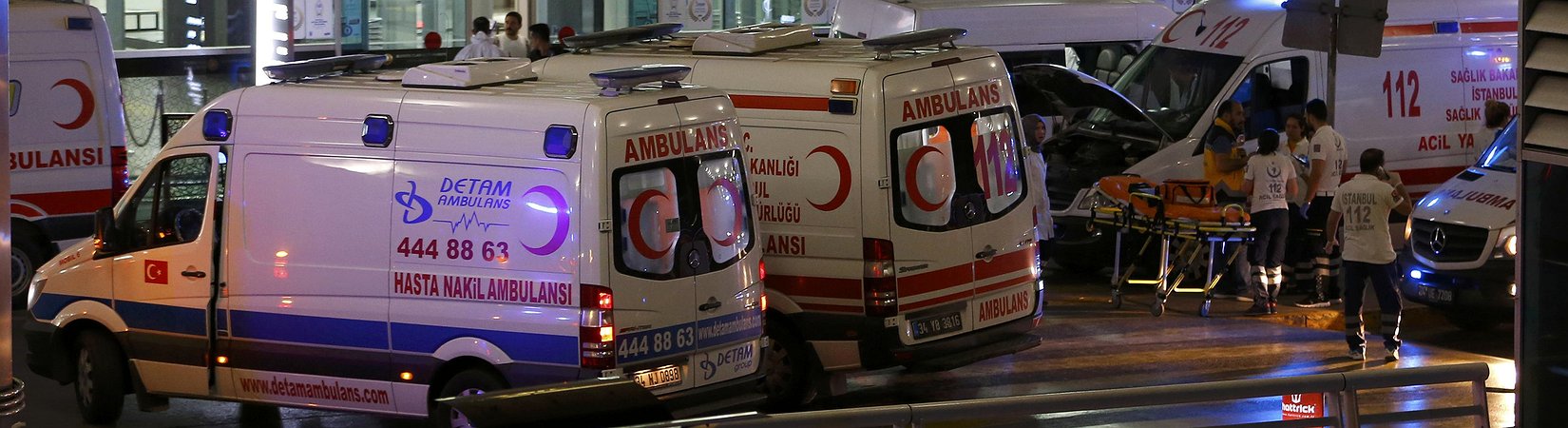 Due esplosioni all'aeroporto Ataturk di Istanbul. Almeno 36 i morti e 148 i feriti