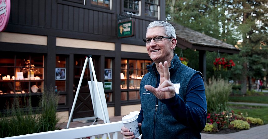 Scammers Launch Fake Bitcoin Airdrop Mimicking Fake Apple Presentation