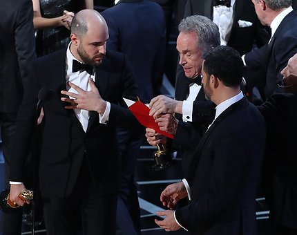 Cerimónia dos Óscares contou com lapso embaraçoso