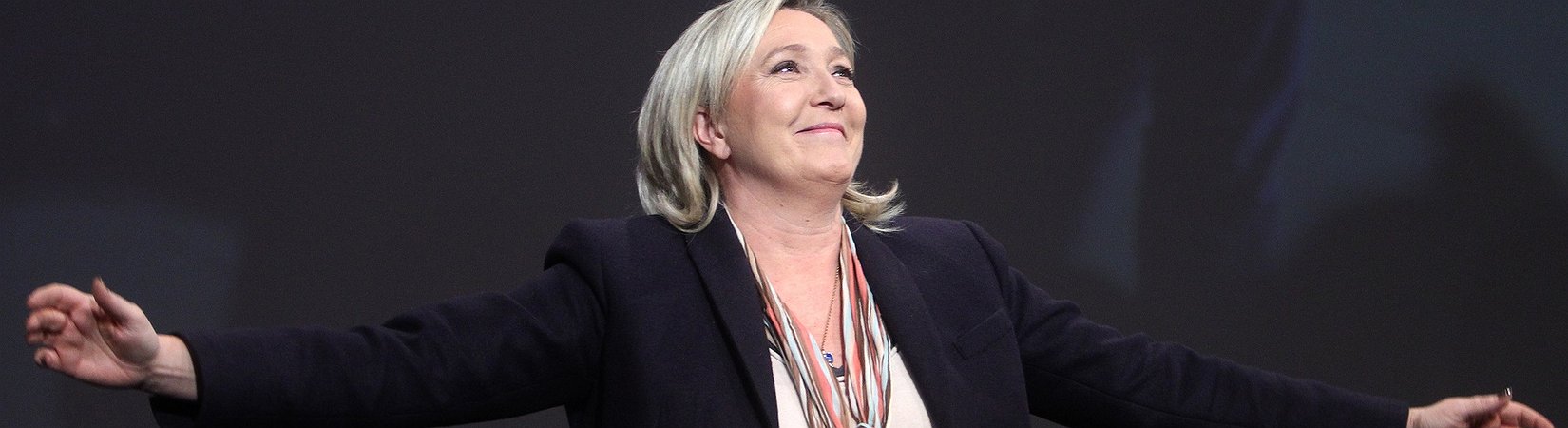 دونالد ترامب ليس مخيفا كمارين لوبان