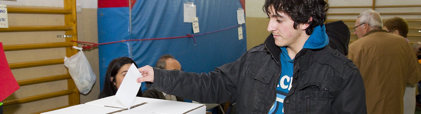 El Congreso vota hoy bajar la edad de derecho a voto a los 16 años