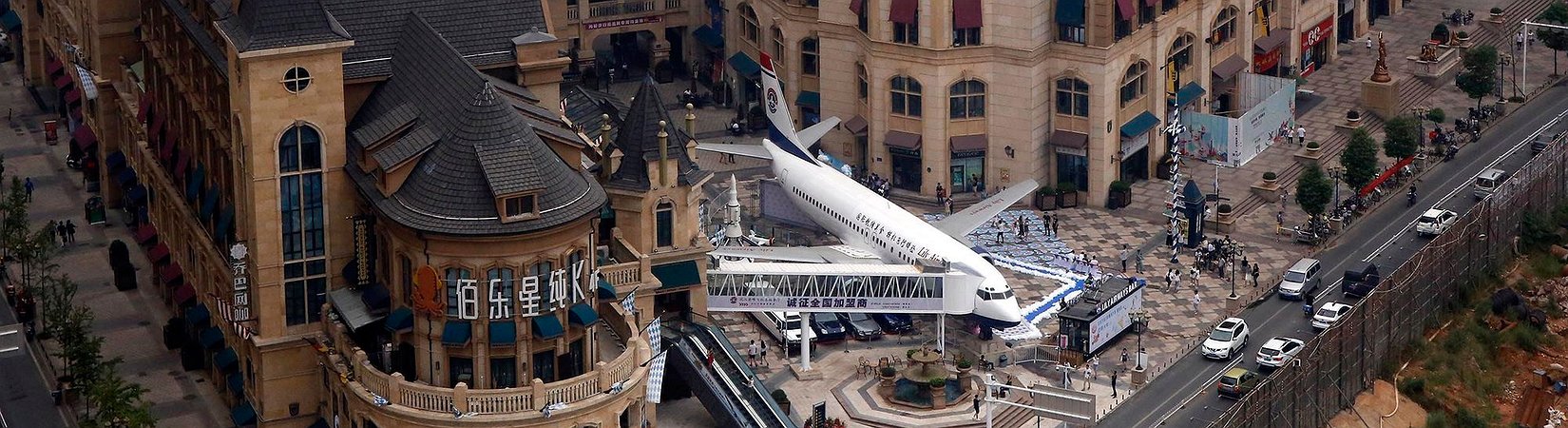 صور: رجل أعمال صيني حول Boeing 737 إلى مطعم