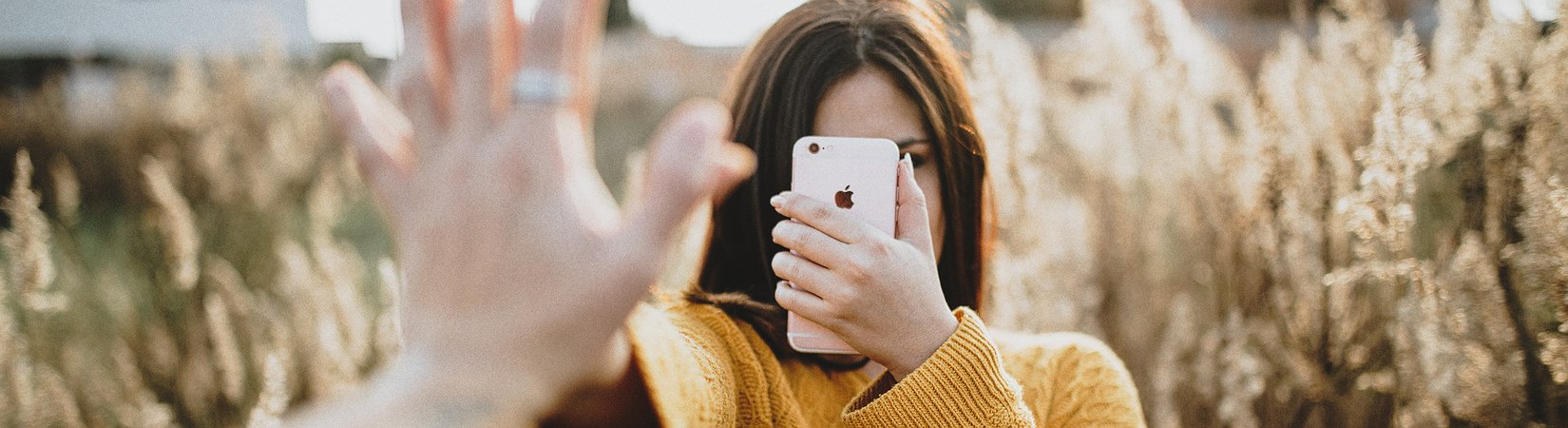 هواتف iPhone الشيء الوحيد الذي ينقذ آبل