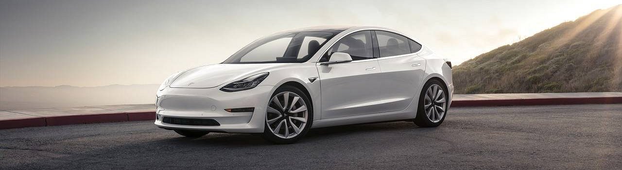 O Model 3 da Tesla nas estradas