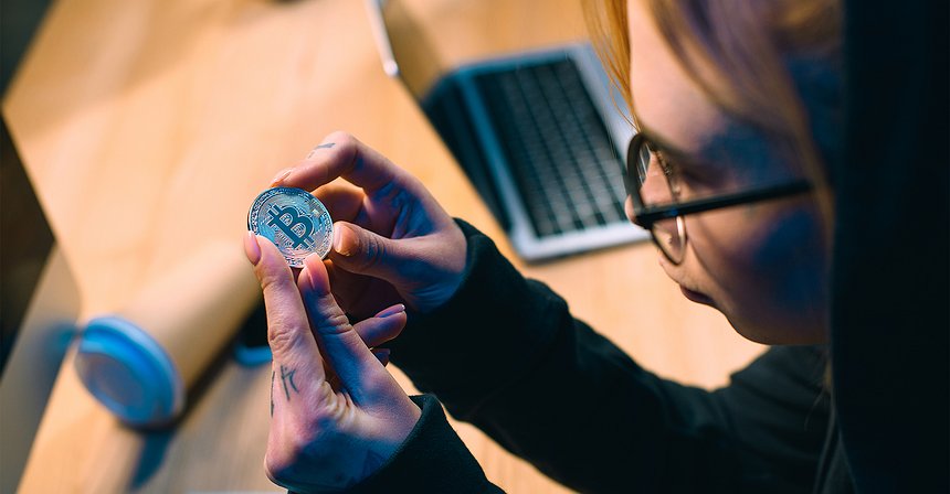 هرم البيتكوين ومحفظة الاحتيال: كيف تكشف عن الخداع في سوق العملات المشفرة