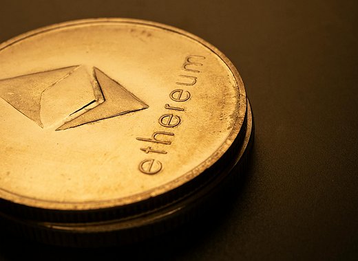 Coinbase Calls on SEC to Approve Grayscale's Ethereum ETF