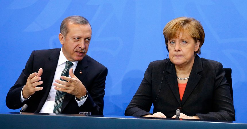 Merkel: a caminho da rendição moral?