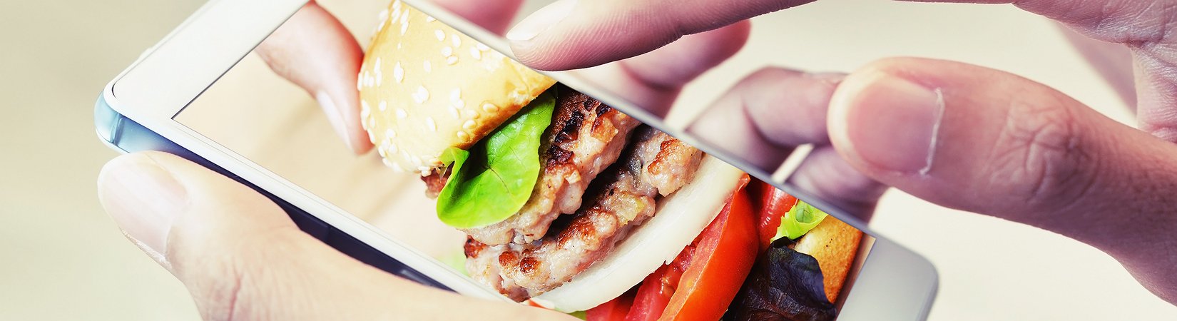 Facebook wants to become the ultimate one-stop shop by offering food delivery