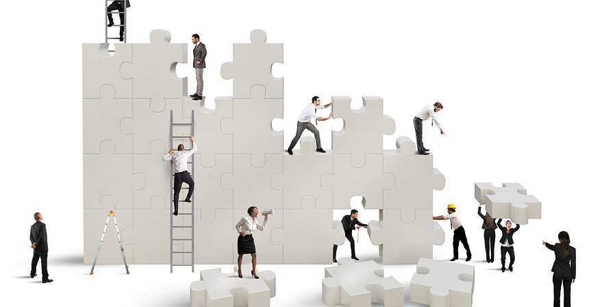 Opponents Unite — R3 to Officially Use XRP