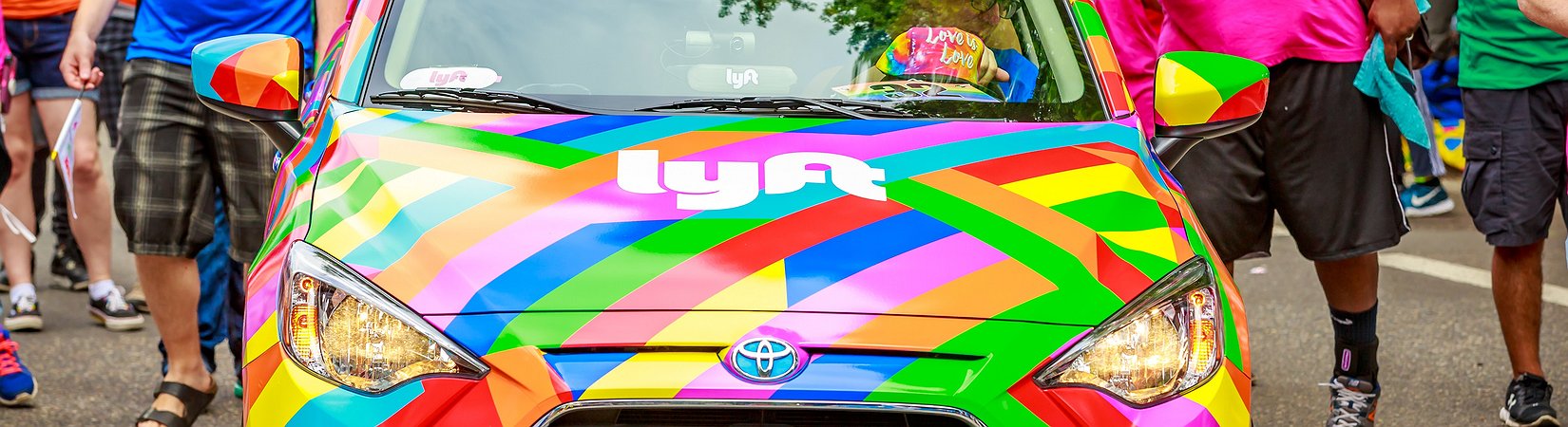 Uber y Lyft presentan sus solicitudes de salida a Bolsa de forma simultánea