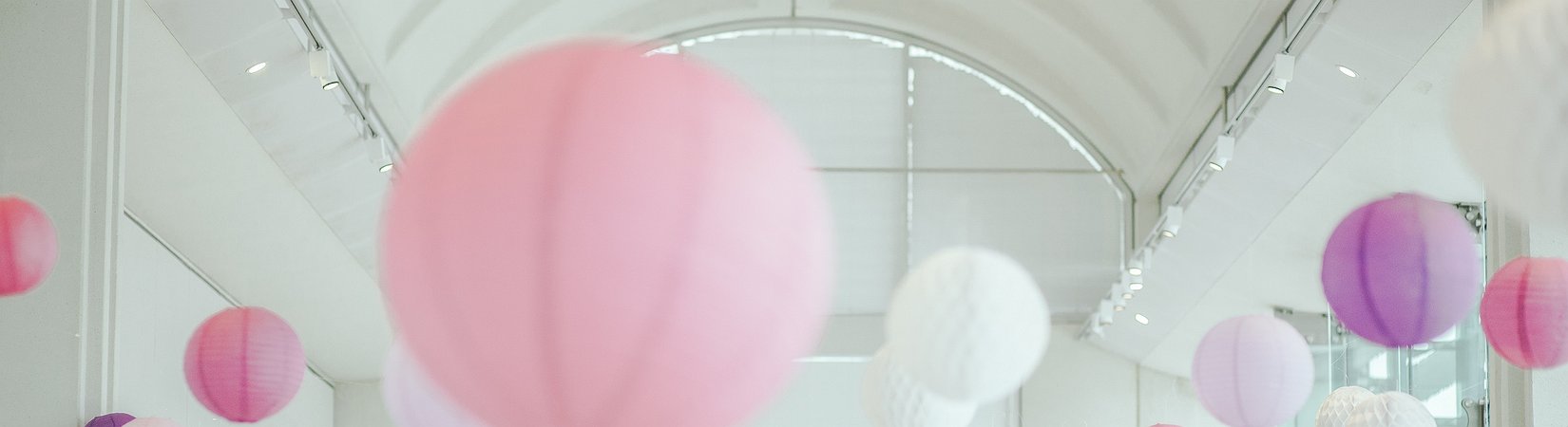 Bitcoin Surges Almost 10% and Nears $4,000