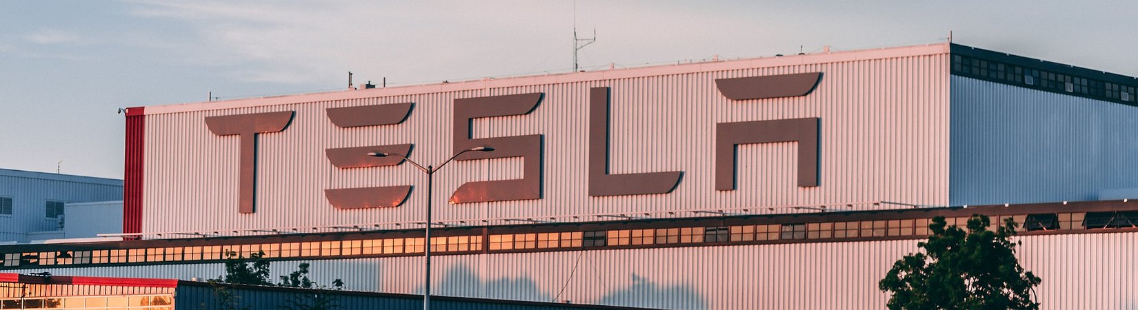 Tesla sufre pérdidas con sus inversiones en bitcoin