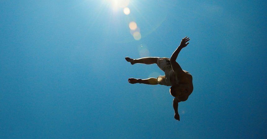 El bitcoin cae por debajo de los 61.000 dólares