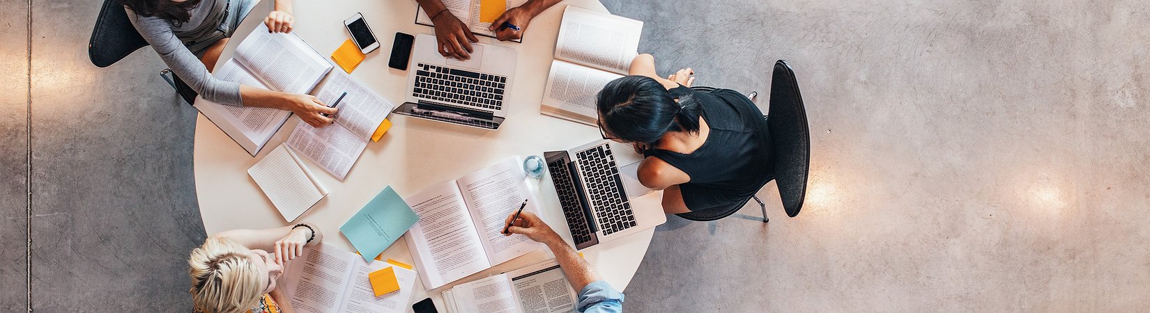 Business school francese accetta pagamenti in bitcoin