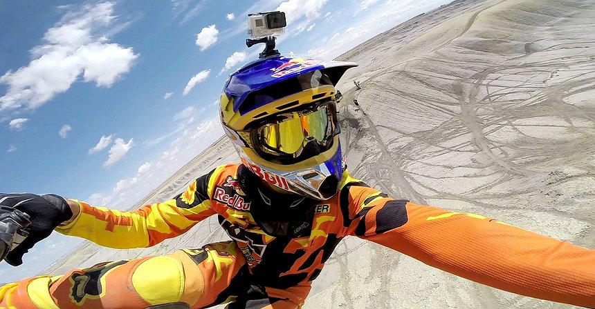 3 titoli che hanno perso metà del loro valore nel 2016