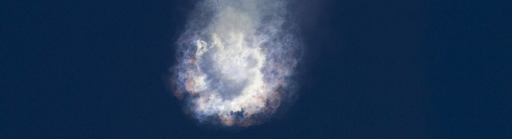 Explota la nave espacial SpaceX Falcon 9 después de despegar