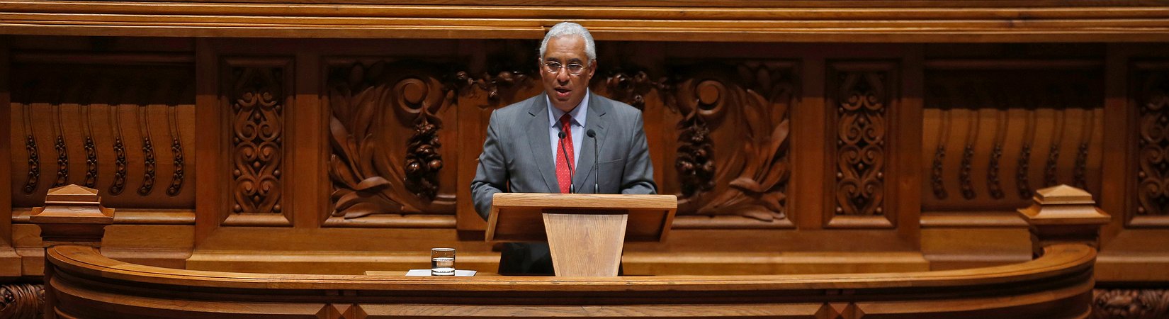 Debate quinzenal: António Costa responde a diversas provocações