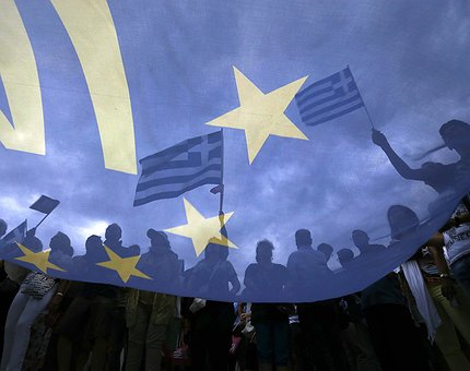 O parlamento grego cumpriu, agora é a vez da Europa