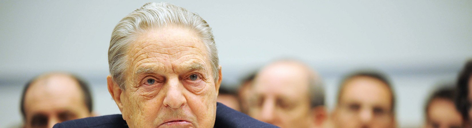 La petizione per riconoscere Soros come terrorista raccoglie più di 71mila firme