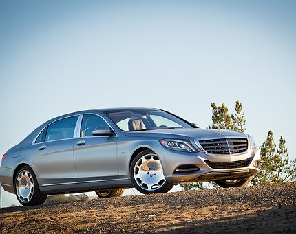 Daimler lancia la propria criptovaluta