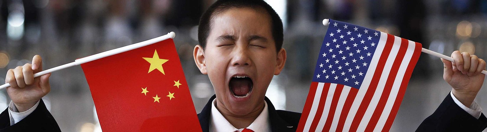 Duelo de titanes: el yuan frente al dólar