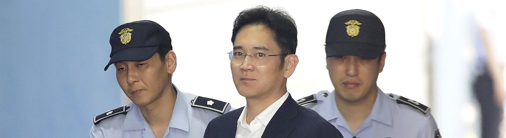 Samsung’s vice chairman to spend five years behind bars