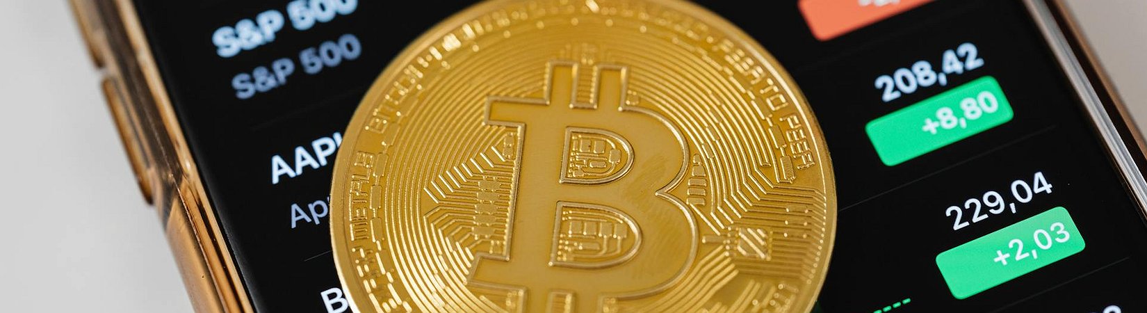 Standard Chartered to Launch a Spot Trading Desk for Bitcoin and Ethereum