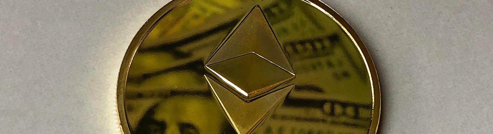 Volumen de negociación de futuros de ether en CME supera 30 millones $ el primer día