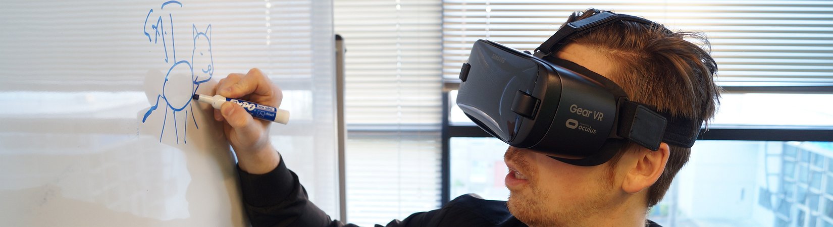 Novogratz Invests in VR-related Startup