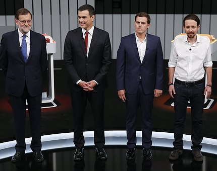 Rajoy acorralado por los otros candidatos en el debate a 4
