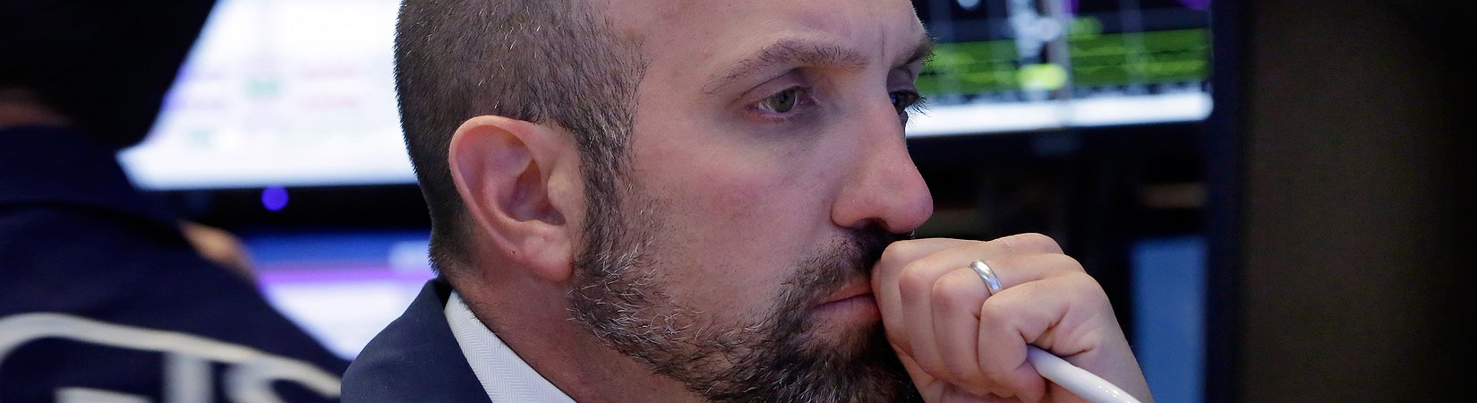 ما الذي ينبغي على المستثمر أن يفعله أمام خطر تعديل السوق