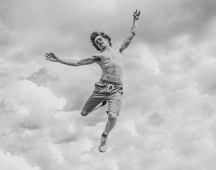 Bitcoin tocca quota 8.000 $, poi ritraccia