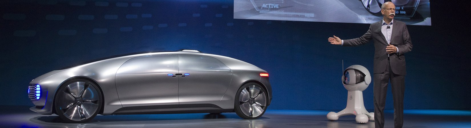 سيارة ذاتية القيادة من مرسيدس