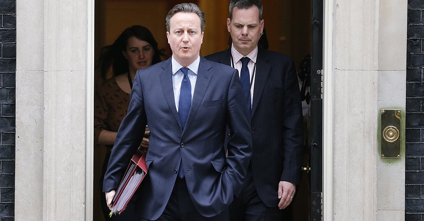 Cameron admite que participó en una empresa de Panamá