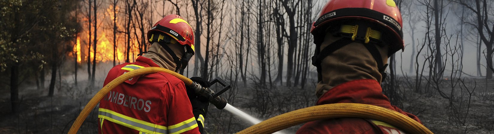 Chamas não dão tréguas aos bombeiros