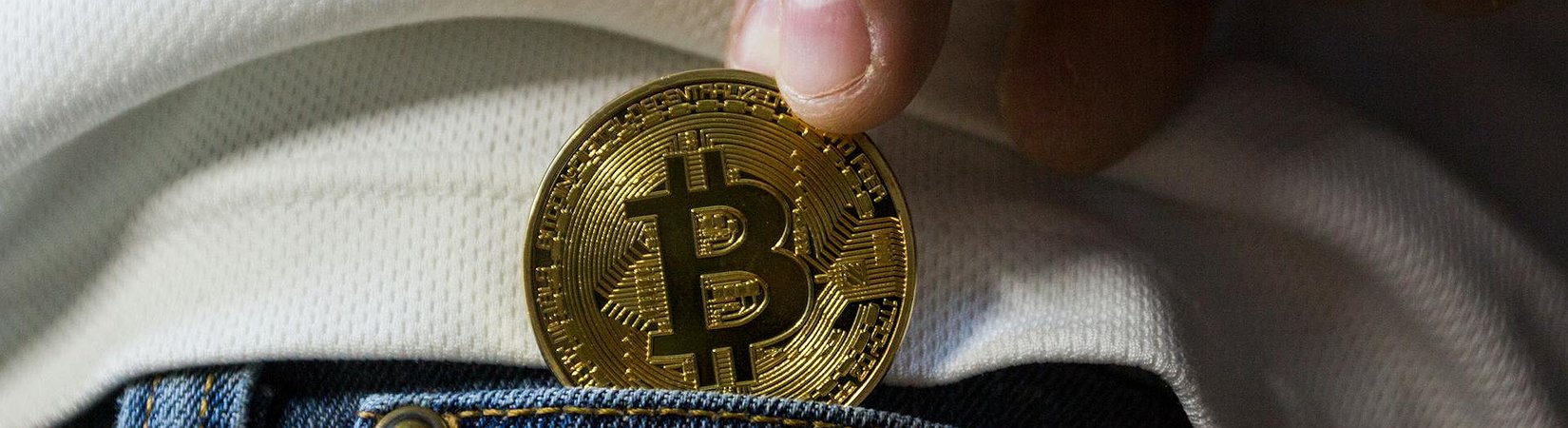 MicroStrategy Buys 12,000 Bitcoins